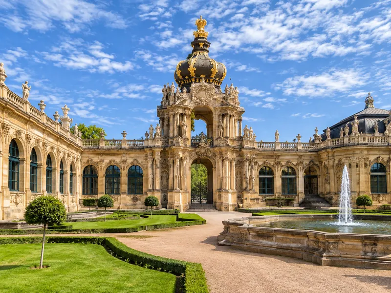 Prague: Dresden and Moritzburg Private Day Trip with Tickets